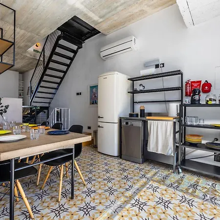 Typical 2bdr Townhouse *