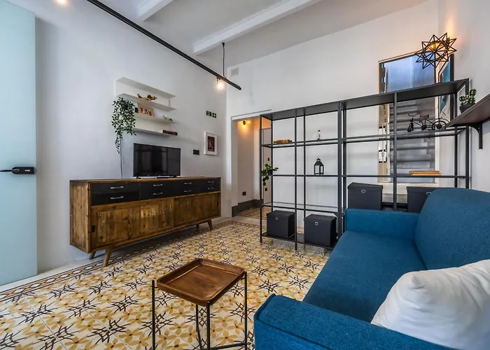 Ferienhaus Typical 2bdr Townhouse Birkirkara